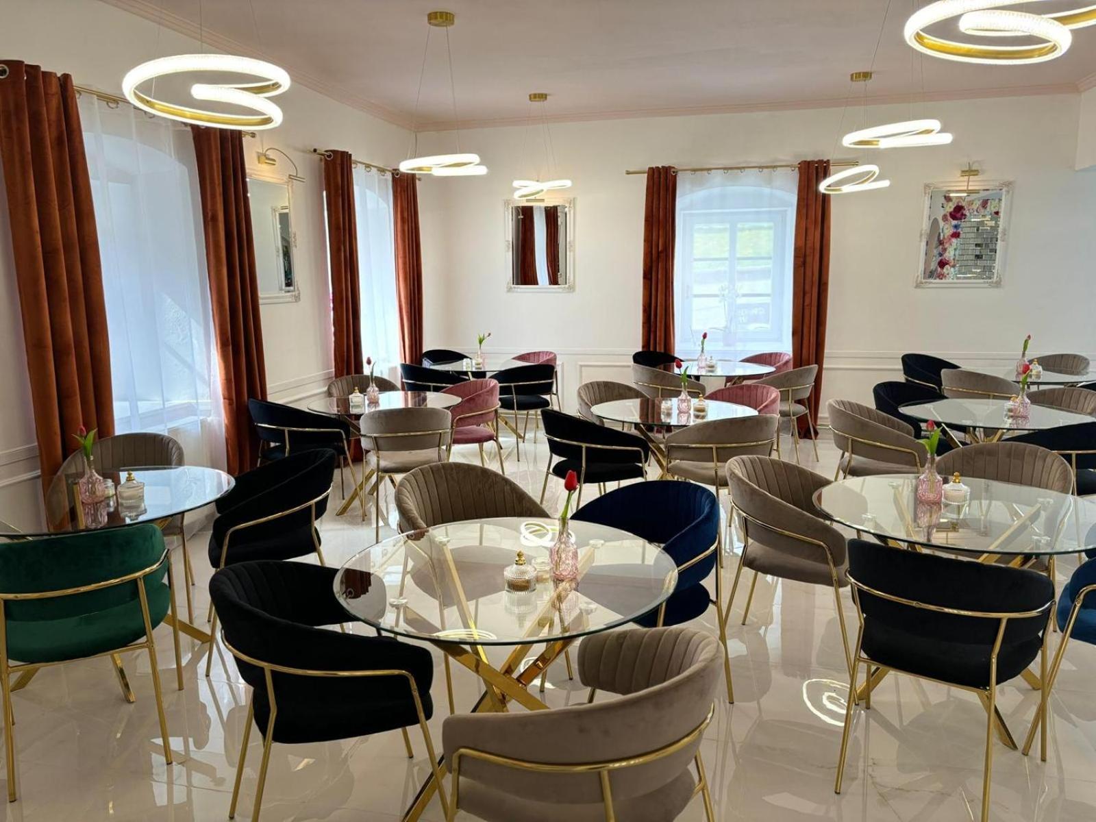 Boutique Hotel Posta Rl Oravsky Podzamok Dış mekan fotoğraf